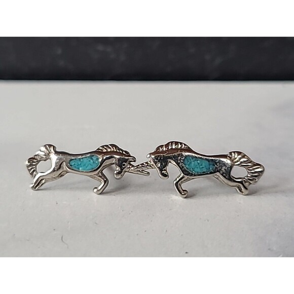Unicorn Faux Turquoise Silver Tone Stud Earrings Vintage - Picture 1 of 10